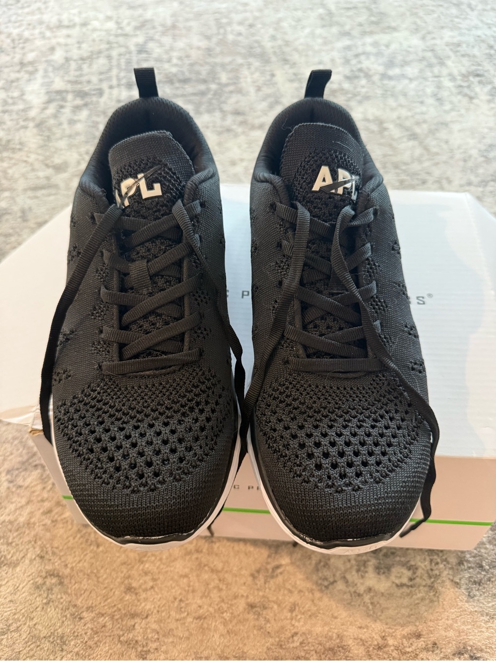 APL Techloom Pro sneakers